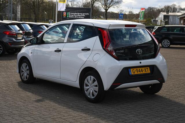 Toyota AYGO 1.0 VVT-i x-fun 1 EIGENAAR/ HILL HOLD/ LED