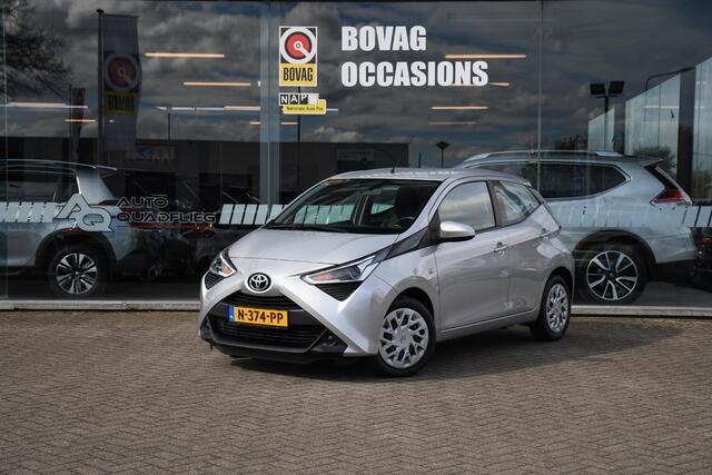 Toyota AYGO 1.0 VVT-i x-play APPLE CARPLAY/ HILLHOLD/ LED