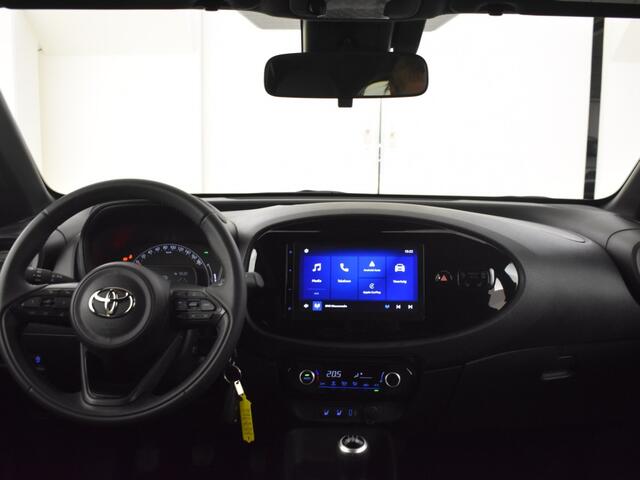 Toyota AYGO 1.0 VVT-i MT First Edition | Stoelverwarming | Camera