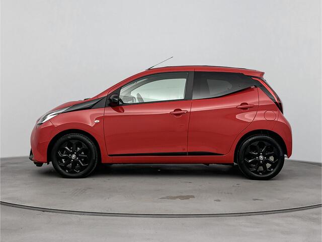 Toyota AYGO 1.0 VVT-i x-joy cabrio | Automaat | Climate Control | LM velgen | Apple Carplay/Android Auto | Rijklaar