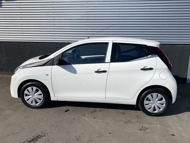 Toyota AYGO 1.0 VVT-i x-fun Airco, Bluetooth, 1e eign. BTW-auto, 5-deurs, Garantie t/m 2028!