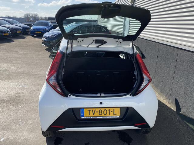 Toyota AYGO 1.0 VVT-i x-fun Airco, Bluetooth, 1e eign. BTW-auto, 5-deurs, Garantie t/m 2028!