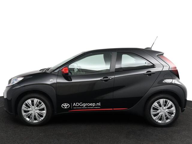 Toyota AYGO X 1.0 VVT-i S-CVT Play | Automaat | Red Pack | Apple Carplay | Achteruitrijcamera |