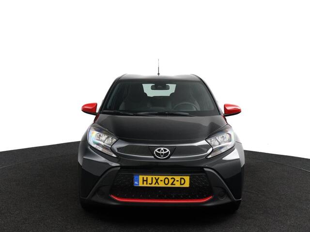 Toyota AYGO X 1.0 VVT-i S-CVT Play | Automaat | Red Pack | Apple Carplay | Achteruitrijcamera |