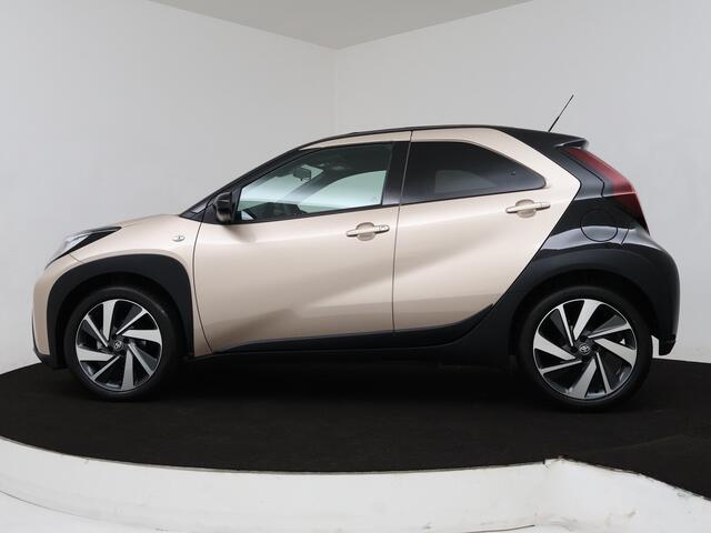 Toyota AYGO X 1.0 VVT-i S-CVT Envy