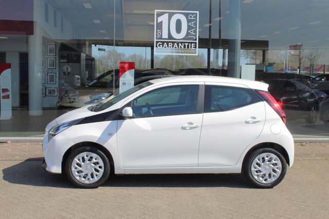 Toyota AYGO 1.0 VVT-i x-play limited | Automaat | Airco | Android Auto