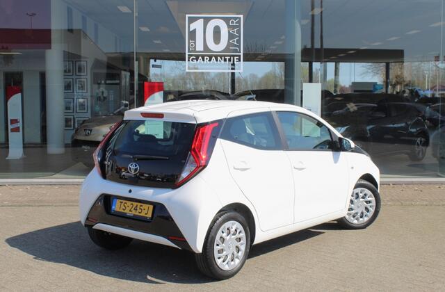 Toyota AYGO 1.0 VVT-i x-play limited | Automaat | Airco | Android Auto