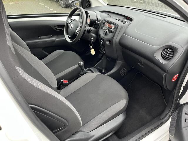 Toyota AYGO 1.0 VVT-i x-fun | Airco | Dealer onderhouden