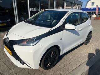 toyota-aygo-1.0-vvt-i-x-play
