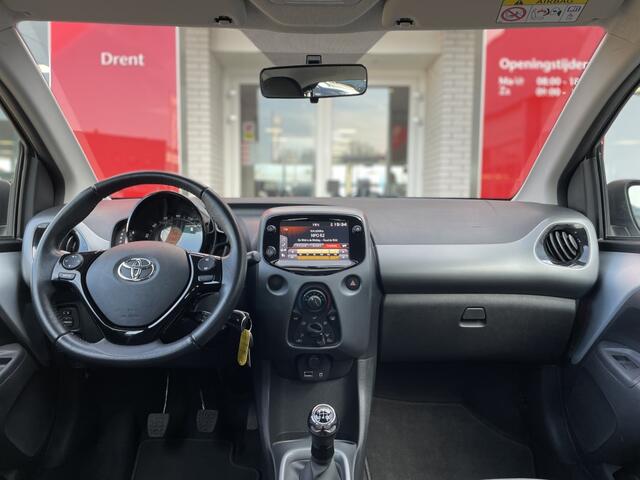 Toyota AYGO 1.0 VVT-i x-play | DAB | Apple CarPlay Android Auto | Elektr. Ve