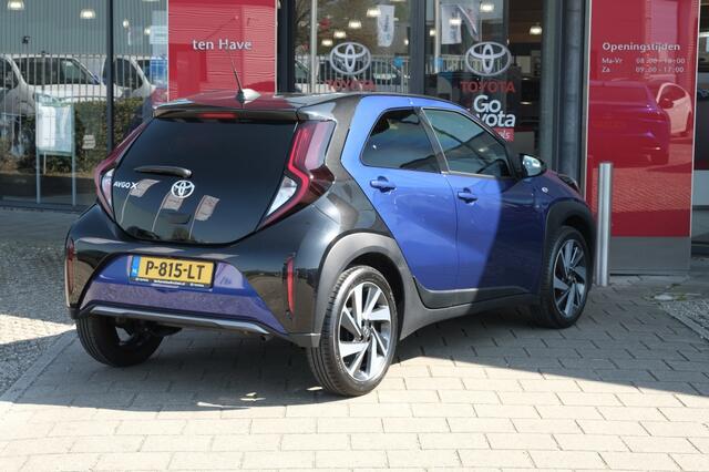 Toyota AYGO 1.0 VVT-i 72PK MT Envy | 18" lichtmetalen velgen 'design Envy' |