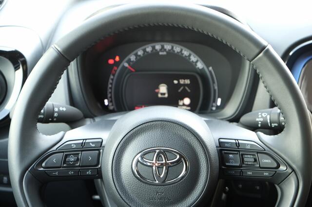 Toyota AYGO 1.0 VVT-i 72PK MT Envy | 18" lichtmetalen velgen 'design Envy' |