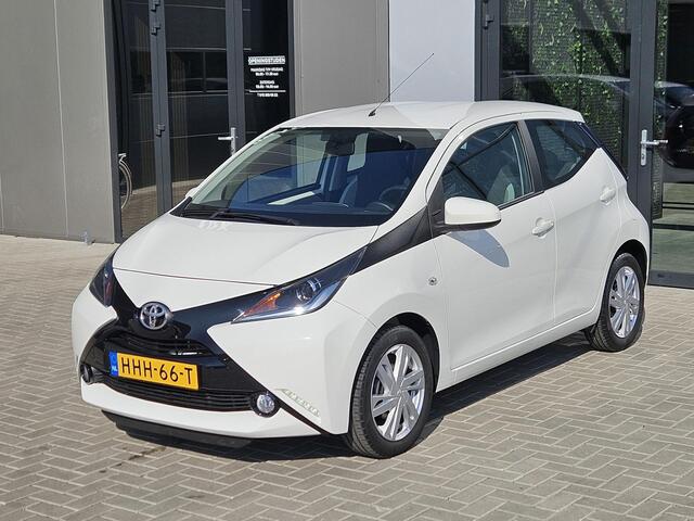 Toyota AYGO 1.0 VVT-i x-sport 5drs 1e eig 25.000km