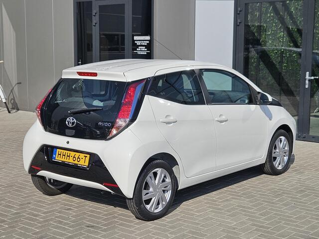 Toyota AYGO 1.0 VVT-i x-sport 5drs 1e eig 25.000km