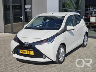 toyota-aygo-1.0-vvt-i-x-sport-5drs-