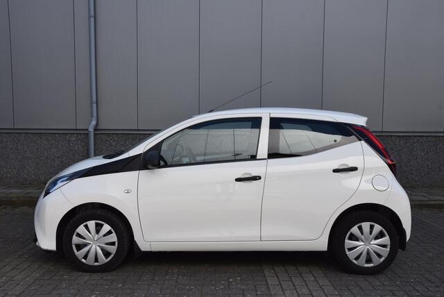 Toyota AYGO 1.0 VVT-i x-fun | Cruise control | Airco | start & stop systeem |
