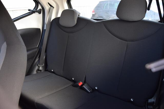 Toyota AYGO 1.0 VVT-i x-fun | Cruise control | Airco | start & stop systeem |