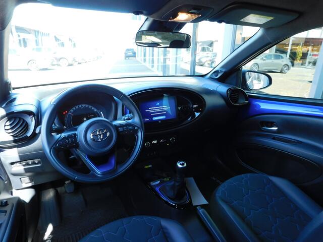 Toyota AYGO X 1.0 VVT-i MT Envy | Stoelverwarming | JBL | PDC voor + achter |