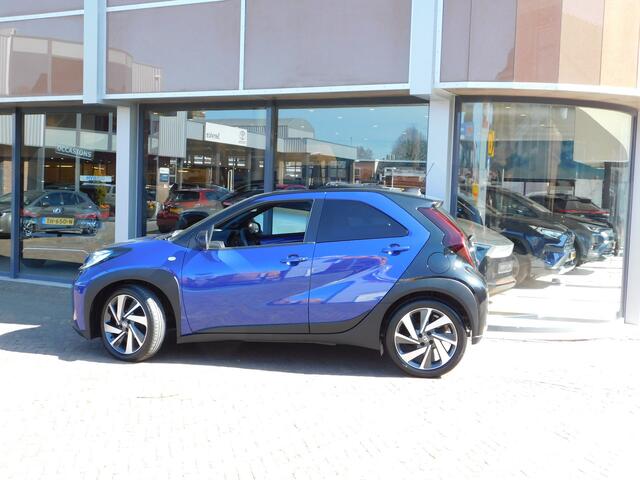 Toyota AYGO X 1.0 VVT-i MT Envy | Stoelverwarming | JBL | PDC voor + achter |