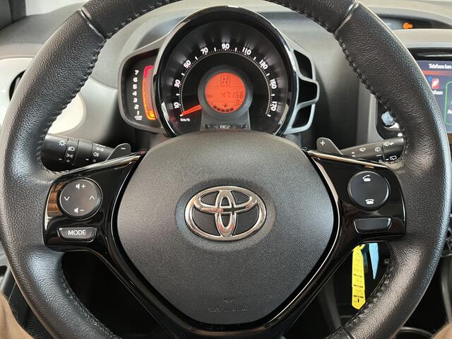 Toyota AYGO 1.0 VVT-i x-play Apple Carplay Camera NAP Incl BTW