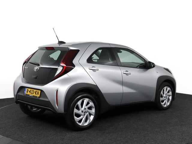 Toyota AYGO X 1.0 VVT-i MT Play Toyota Aygo X 1.0 VVT-i MT play