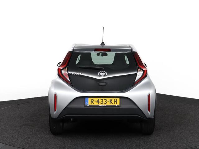 Toyota AYGO X 1.0 VVT-i MT Play Toyota Aygo X 1.0 VVT-i MT play