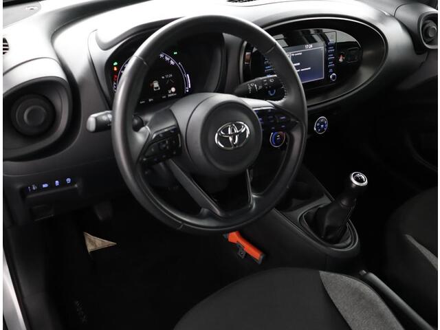 Toyota AYGO X 1.0 VVT-i MT Play Toyota Aygo X 1.0 VVT-i MT play
