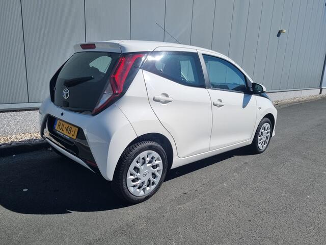 Toyota AYGO 1.0 VVT-i x | Bluetooth | Airco | Speed limiter