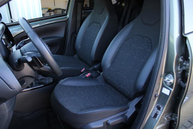 Toyota AYGO X 1.0 VVT-i S-CVT Envy Achteruitrijcamera, Cruise Control Adaptief, Airco Automatisch, DAB, Bluetooth