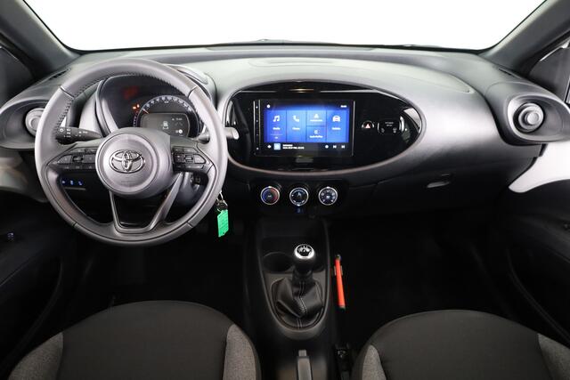 Toyota AYGO X 1.0 VVT-i MT Play *NIEUW* | Direct leverbaar! | Apple Carplay /- Android Auto | Parkeercamera |