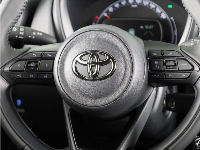 Toyota AYGO X 1.0 VVT-i MT Play *NIEUW* | Direct leverbaar! | Parkeercamera | Apple Carplay /- Android Auto |