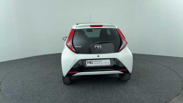 Toyota AYGO 1.0 VVT-i x-Joy Cabrio | Apple Carplay / Android auto |