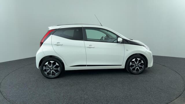 Toyota AYGO 1.0 VVT-i x-Joy Cabrio | Apple Carplay / Android auto |