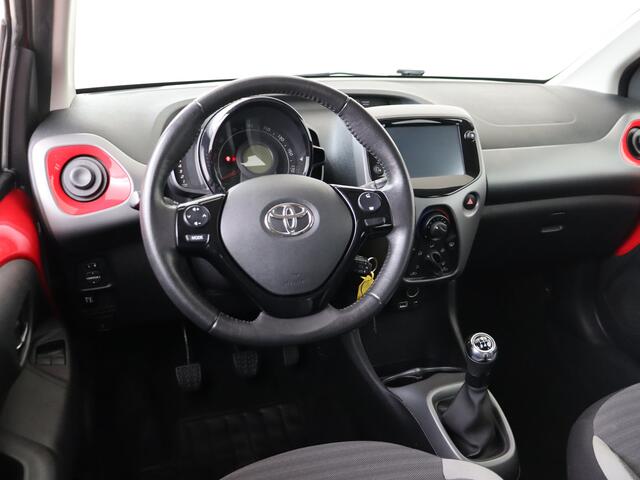 Toyota AYGO 1.0 VVT-i x-joy Limited I Apple Carplay/Android Auto I Airco I 5 Deurs I LM Velgen I