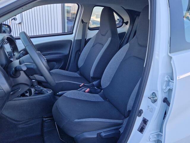 Toyota AYGO X 1.0 VVT-i S-CVT Play Automaat