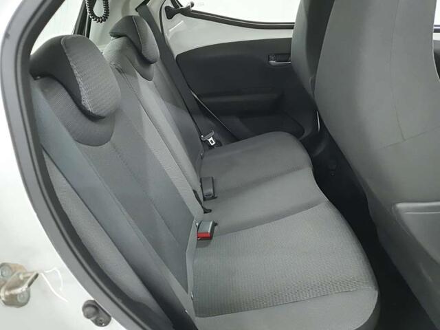 Toyota AYGO 1.0 VVT-i x-play, 1e Eig! Camera! Carplay! VERWACHT!!