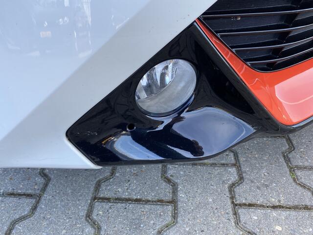 Toyota AYGO 1.0 VVT-i x-cite App-Connect, Camera & Airco