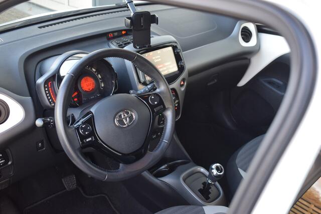 Toyota AYGO 1.0 VVT-i x-play Camera | Automaat | orig. NL NAP