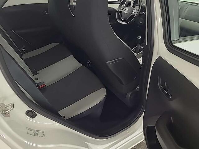 Toyota AYGO 1.0 VVT-i x-nav, 1e Eig! Camera! Carplay! VERWACHT!!
