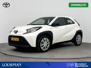 toyota-aygo-x-1.0-vvt-i-s-cvt-play-