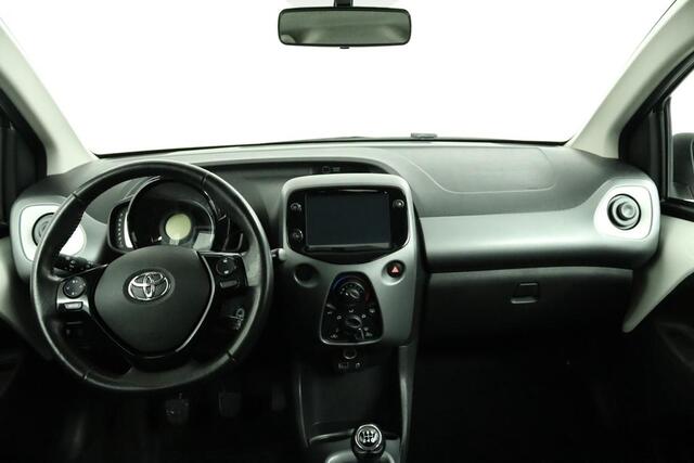 Toyota AYGO 1.0 VVT-i x-play limited | Airco | Apple Carplay | Android Auto | Achteruitrijcamera |