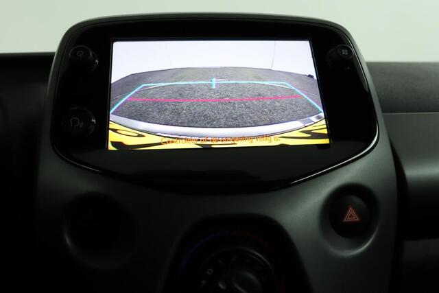 Toyota AYGO 1.0 VVT-i x-play limited | Airco | Apple Carplay | Android Auto | Achteruitrijcamera |