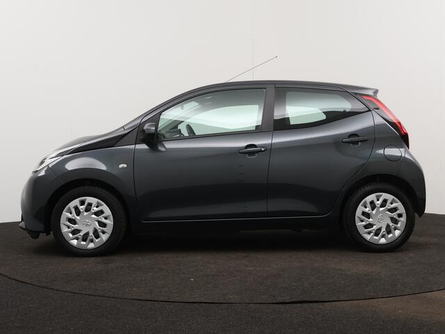 Toyota AYGO 1.0 VVT-i x-play Dealeronderhouden | Camera | Metaallak | NL-Auto |