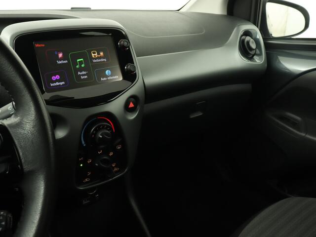 Toyota AYGO 1.0 VVT-i x-play Dealeronderhouden | Camera | Metaallak | NL-Auto |