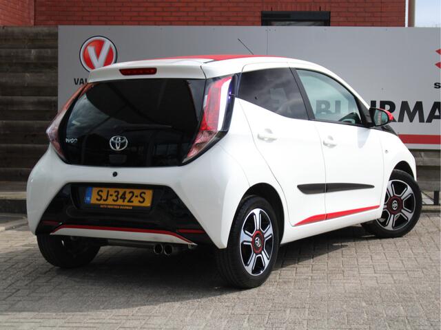 Toyota AYGO 1.0 VVT-i x-pose 70PK Automaat Vouwdak Elektrisch, Navigatie, Climate Control, Carplay/Android Auto