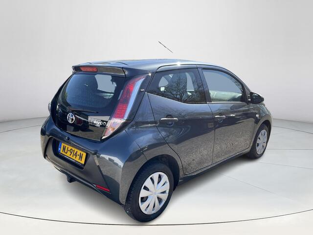 Toyota AYGO 1.0 VVT-i x-fun