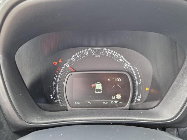 Toyota AYGO X 1.0 VVT-i MT first