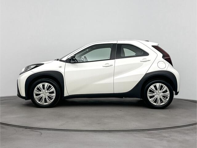Toyota AYGO X 1.0 VVT-i S-CVT Play