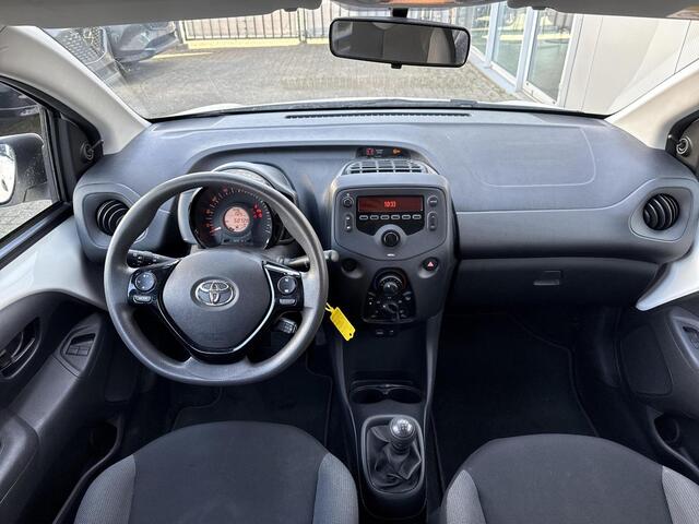 Toyota AYGO 1.0 VVT-i x-fun **AIRCO/ BLUETOOTH/ 36 MAANDEN GARANTIE**