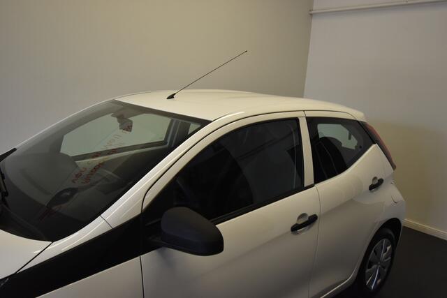 Toyota AYGO 1.0 VVT-i x-fun , AIRCO , EL VOOR , BL TOOTH , CV AFST ,